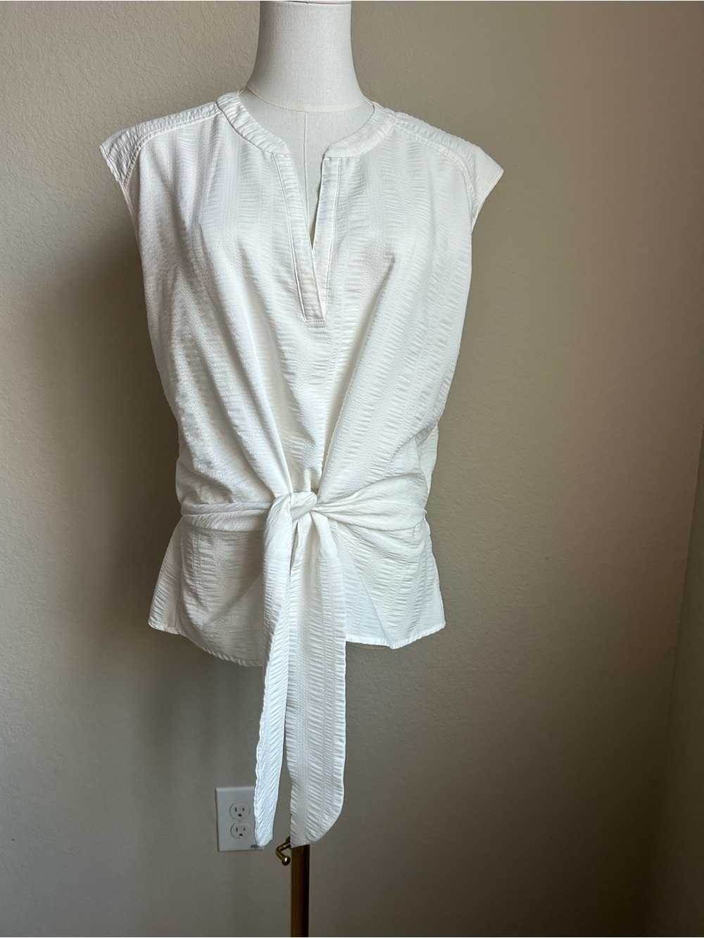 Dkny White Tie-Front Sleeveless Textured Lightweight Top